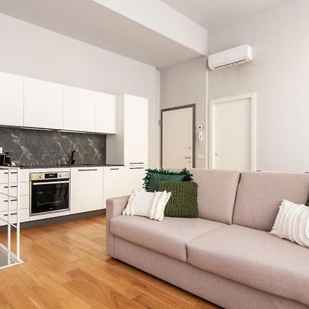 Easyhomes - Botta Милано Екстериор снимка